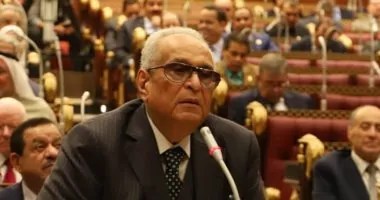 المستشار بهاء أبو شقة: صياغة نصوص القانون فن وإدارة والتشريع يحتاج لخبرات