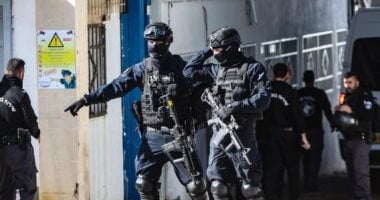 الاحتلال يعتقل 4 إسرائيليين بتهمة مساعدة فلسطينيين في الضفة الغربية