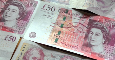 فى بدايه تعاملاته.. ارتفاع سعر الجنيه الاسترلينى اليوم الأربعاء 21-5-2025
