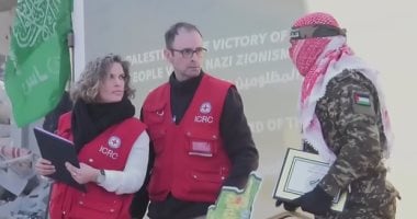 الصليب الأحمر يلتقى بعناصر من حماس لتسلم الجندي عيدان ألكسندر