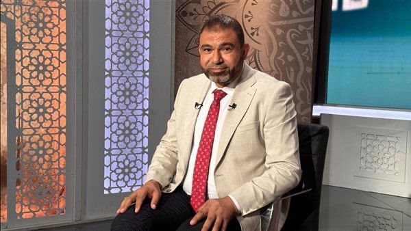 انطلاق برنامج بوابة الخير للإعلامي عماد عوض على شاشة المحور