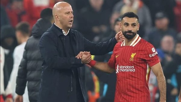 انتهاء هيمنة جوارديولا.. سلوت ينافس على جائزة أفضل مدرب في الدوري الإنجليزي