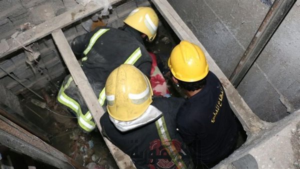 سقط بها الأسانسير من الطابق الـ 12.. مصرع فتاة يمنية في المعادي